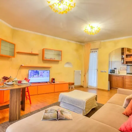 Egle Few Min From Sea - Happy Apartment
